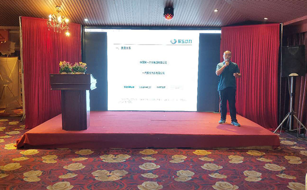 莱工.jpg 莱工.jpg