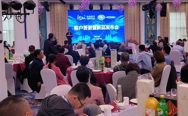 莱工.jpg 莱工.jpg