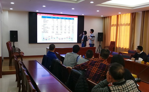 莱工.jpg 莱工.jpg